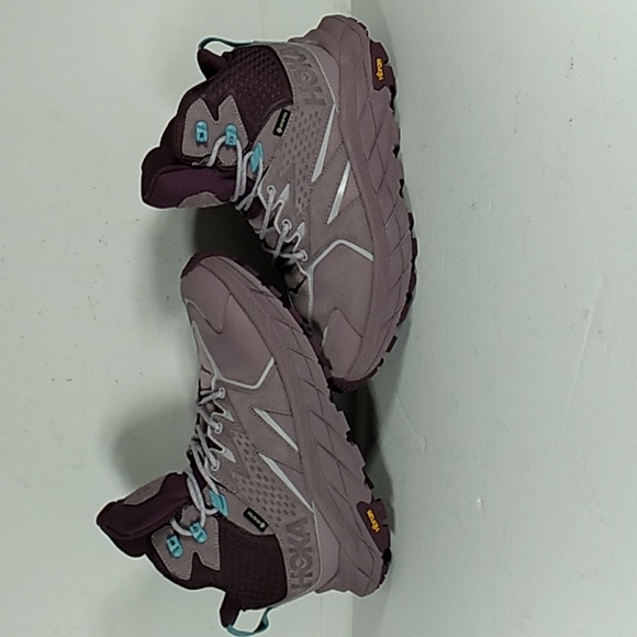 New' Woman Hoka Anacapa Elderberry Grape Size 9B Walking Boots. - Picture 4 of 7